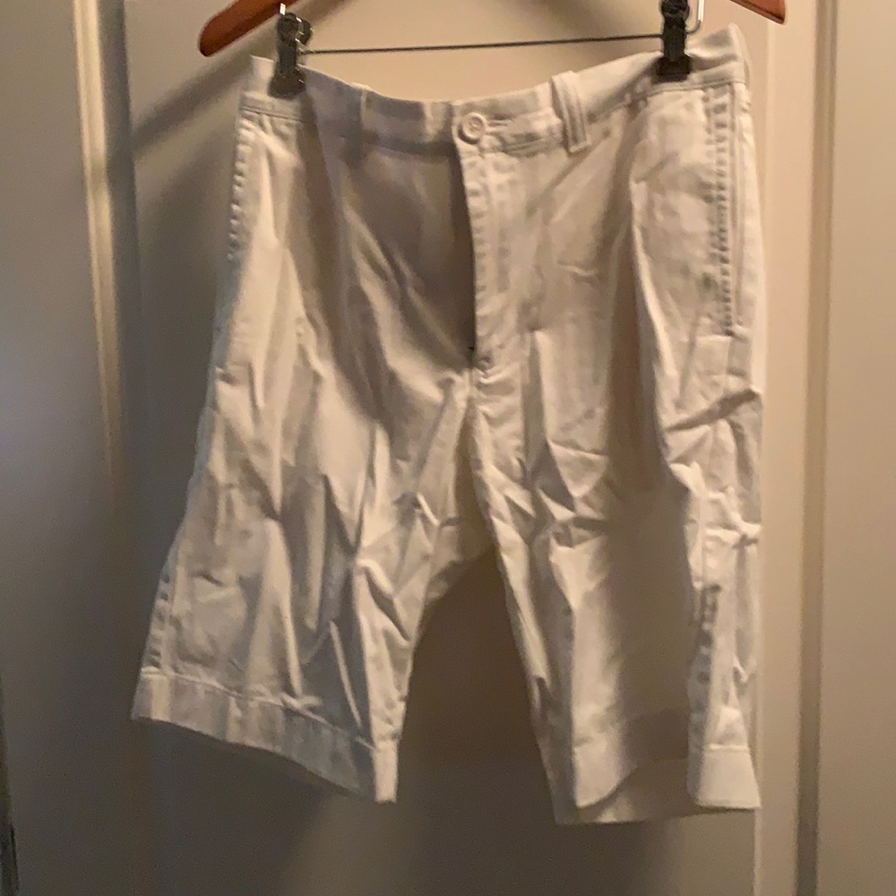 J Crew shorts in white, size 32